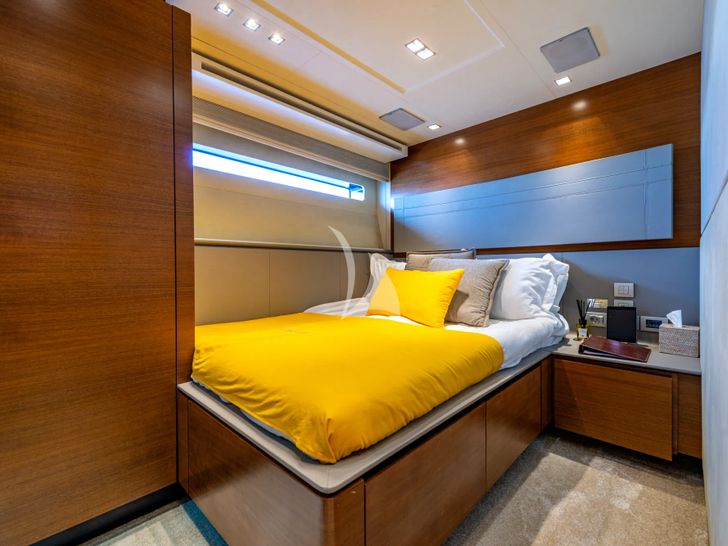 QUANTUM Peri 29 - VIP cabin 2 QUANTUM Peri 29 - VIP cabin 2