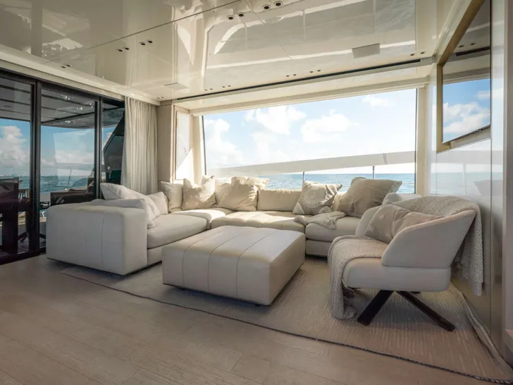 QUARANTENA Sanlorenzo SX76 - saloon QUARANTENA Sanlorenzo SX76 - saloon