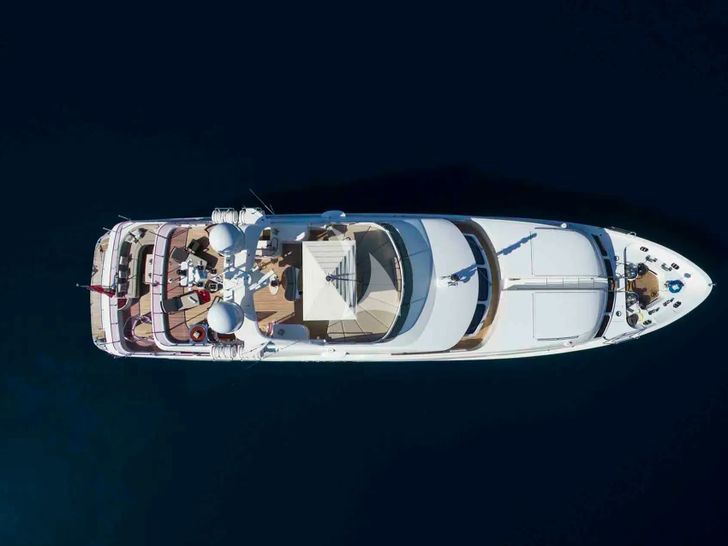 QUEST R Benetti Classic 120 - top aerial shot QUEST R Benetti Classic 120 - top aerial shot