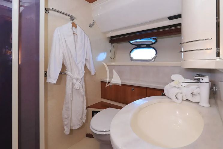 Charter Yacht QUO VADIS I - Ferretti 760 - 4 Cabins - Split - Dubrovnik - Hvar - Croatia