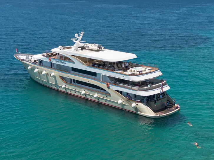 QUEEN ELEGANZA Custom Motor Yacht 49m - anchored aft shot QUEEN ELEGANZA Custom Motor Yacht 49m - anchored aft shot