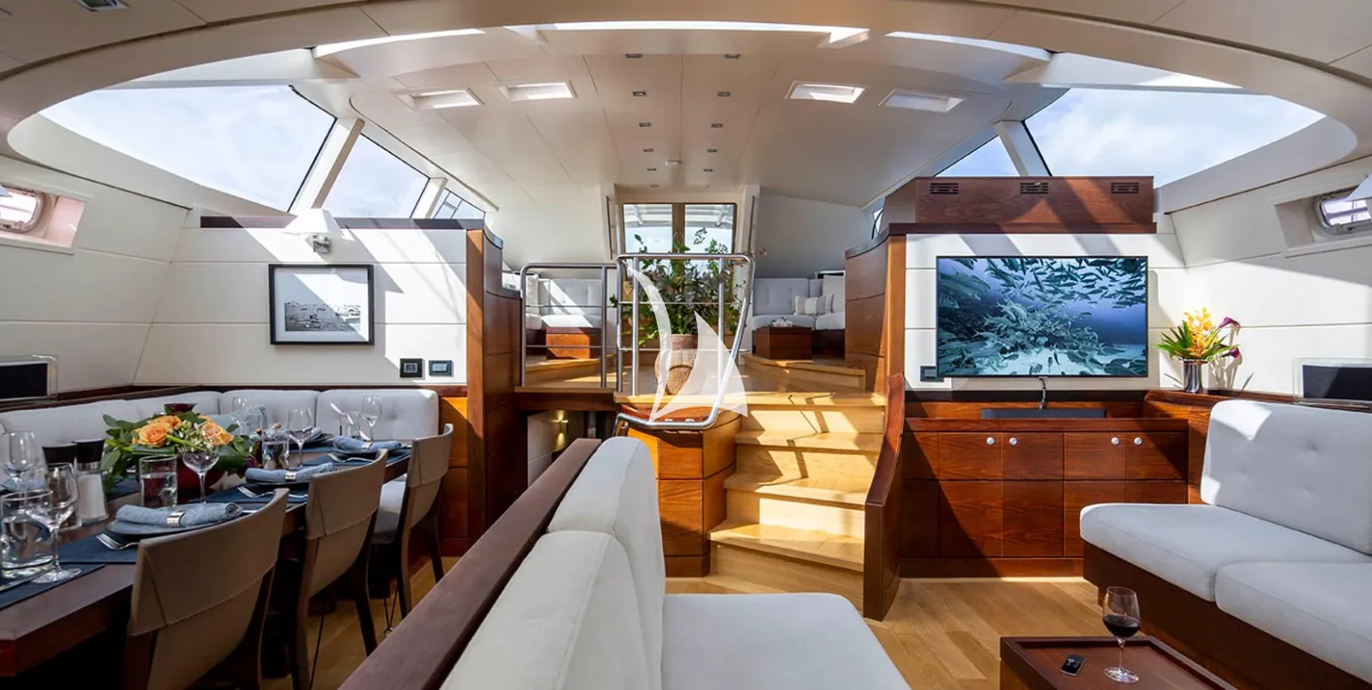 RADIANCE Dubois 37m - lower saloon