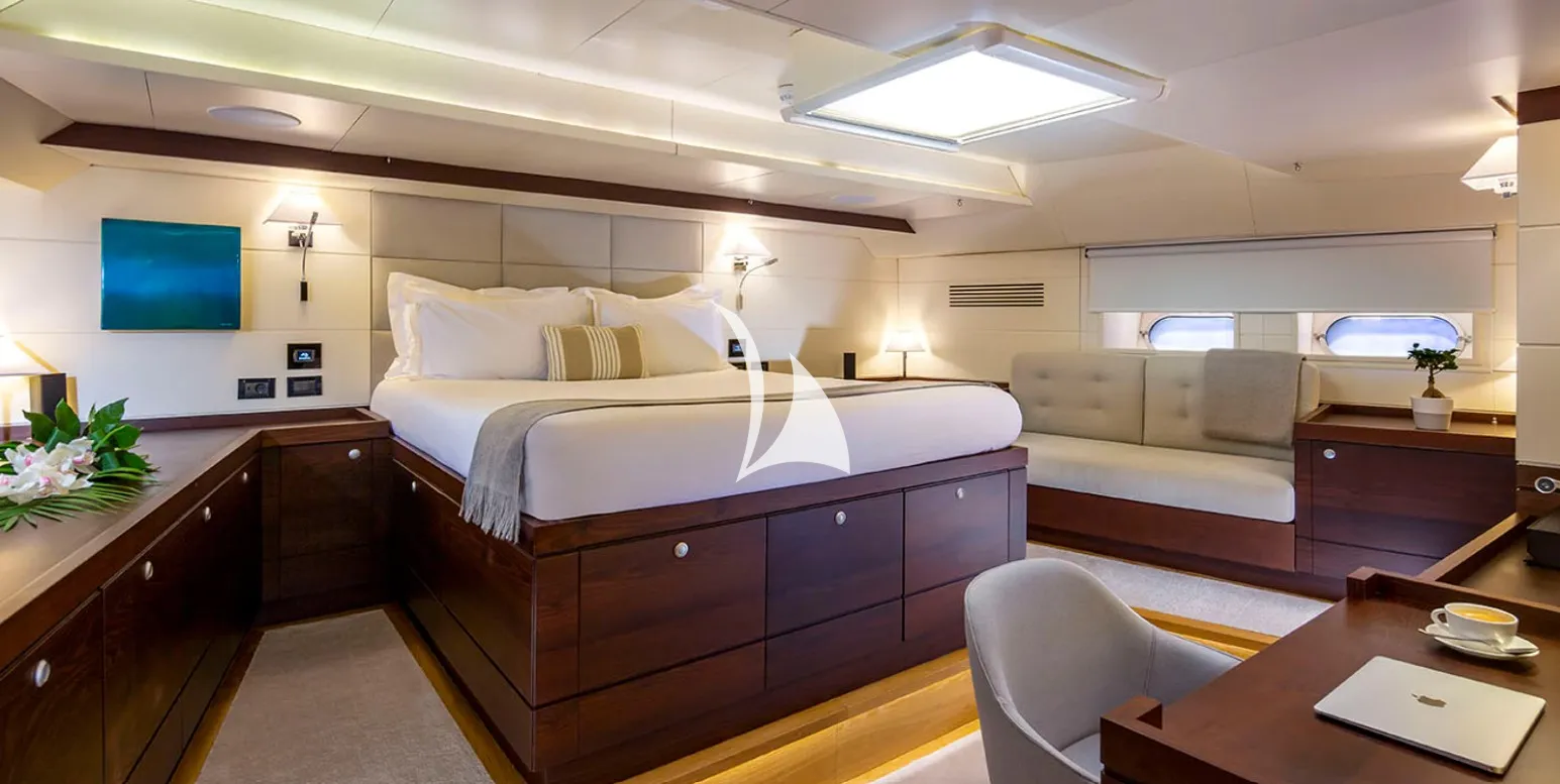 RADIANCE Dubois 37m - master cabin