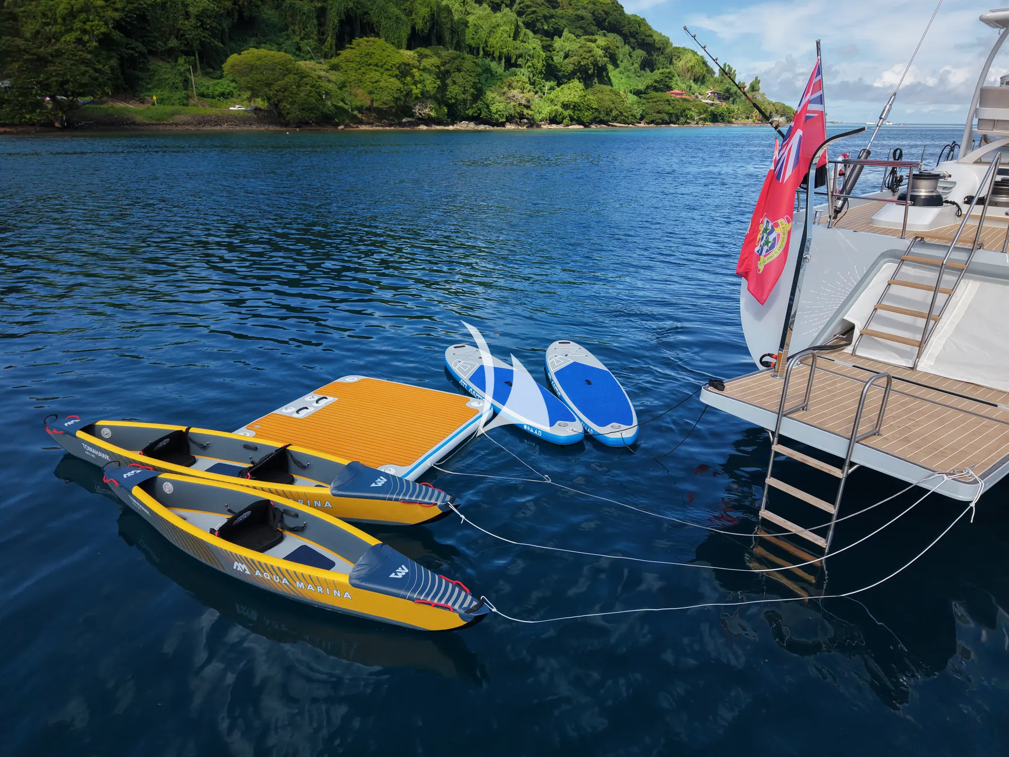 RADIANCE Dubois 37m - water toys