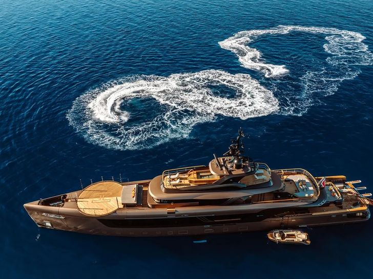 RAJA Admiral 55m Aerial 1 RAJA Admiral 55m Aerial 1