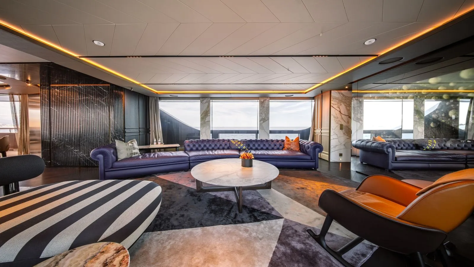 RAJA Admiral 55m Saloon 1