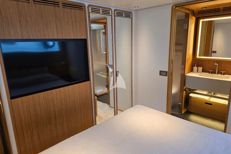 Charter Yacht RARE GEM - Custom Line 28m - Cannes - Nice - Antibes - St Tropez- French Riviera - Monaco