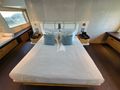 RARE GEM Custom Line 28m - master cabin bed RARE GEM Custom Line 28m - master cabin bed