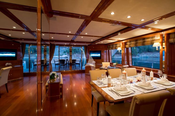 Charter Yacht REBECCA V - Benetti Legend 85 - 4 Cabins - Split - Dubrovnik - Hvar - Croatia