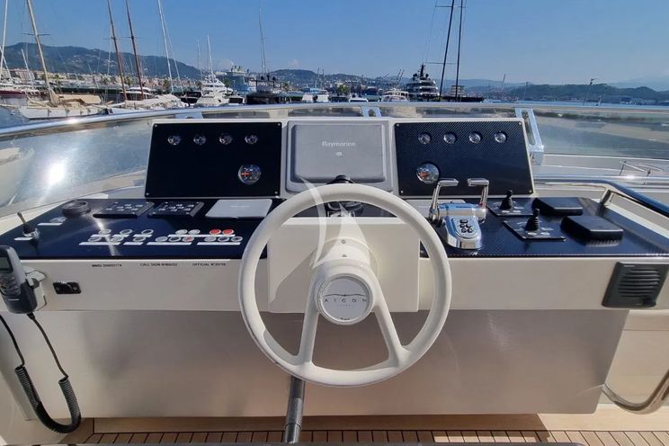 Charter Yacht RED ROSE - Aicon 85 Fly - 4 Cabins - Athens - Mykonos - Paros - Cyclades - Greece