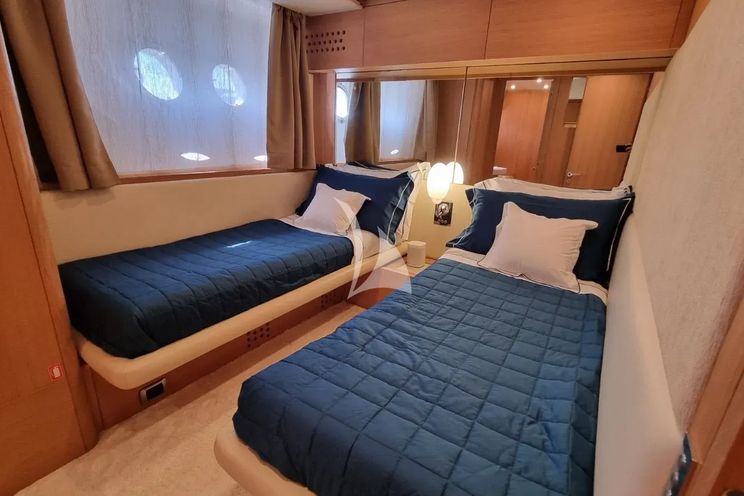 Charter Yacht RED ROSE - Aicon 85 Fly - 4 Cabins - Athens - Mykonos - Paros - Cyclades - Greece