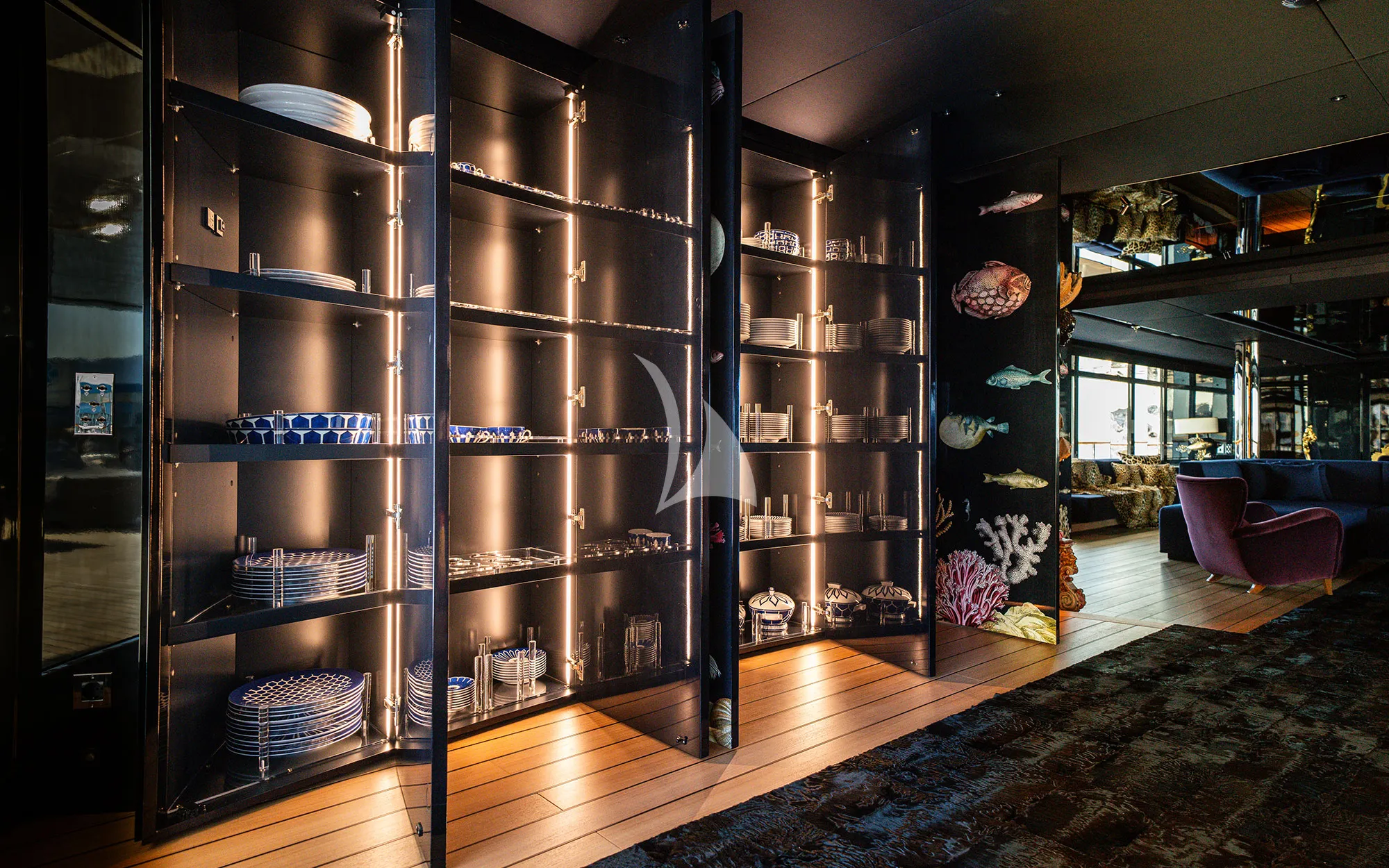 Charter Yacht REGINA D`ITALIA - Codecasa 65 - 6 Cabins - Viareggio - Genoa - Liguria - La Spezia - Italian Riviera