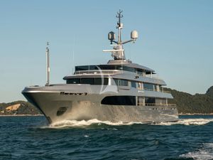 REGINA D`ITALIA - Codecasa 65 - 6 Cabins - Viareggio - Genoa - Liguria - La Spezia - Italian Riviera REGINA D`ITALIA - Codecasa 65 - 6 Cabins - Viareggio - Genoa - Liguria - La Spezia - Italian Riviera