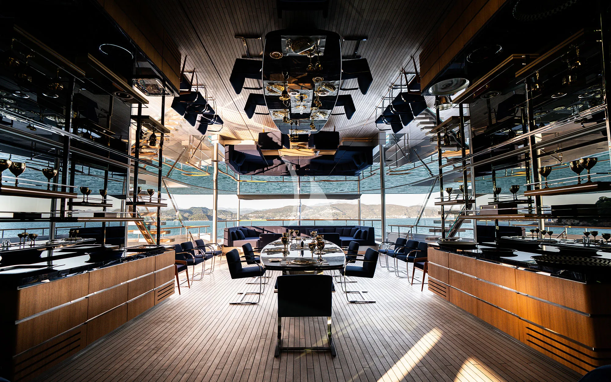 Charter Yacht REGINA D`ITALIA - Codecasa 65 - 6 Cabins - Viareggio - Genoa - Liguria - La Spezia - Italian Riviera