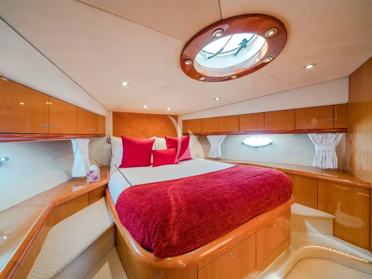 REHAB Sunseeker Predator 68 - cabin 2 REHAB Sunseeker Predator 68 - cabin 2