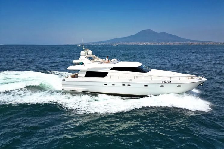 Charter Yacht RELAXBYWINSTON - Sanlorenzo 62 - 3 Cabins - Naples - Capri - Positano - Amalfi Coast - Italy