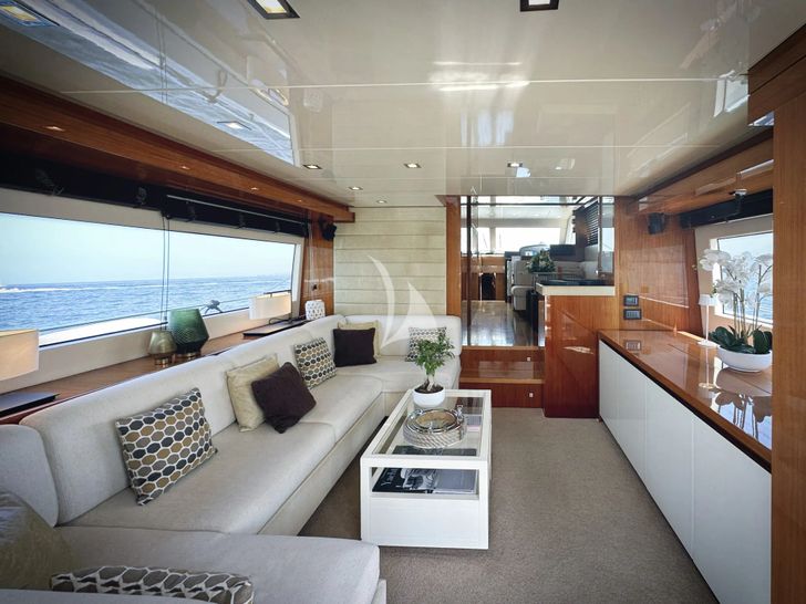 RELAXBYWINSTON Sanlorenzo 62 - saloon RELAXBYWINSTON Sanlorenzo 62 - saloon