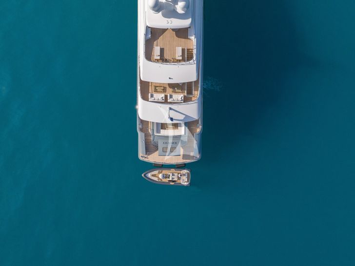 RELIANCE 55m Heesen Yacht Aeiral RELIANCE 55m Heesen Yacht Aeiral