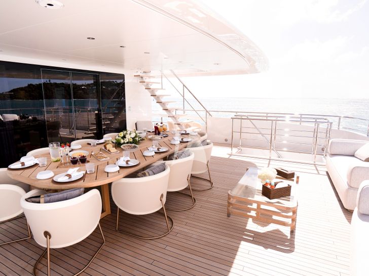RELIANCE 55m Heesen Yacht Aft Dining RELIANCE 55m Heesen Yacht Aft Dining