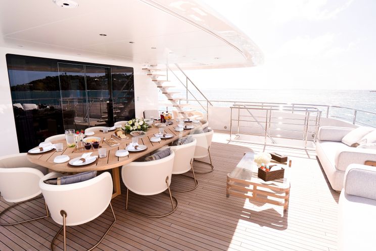 Charter Yacht RELIANCE - Heesen 55m - 6 Cabins - Monaco - Cannes - St Tropez