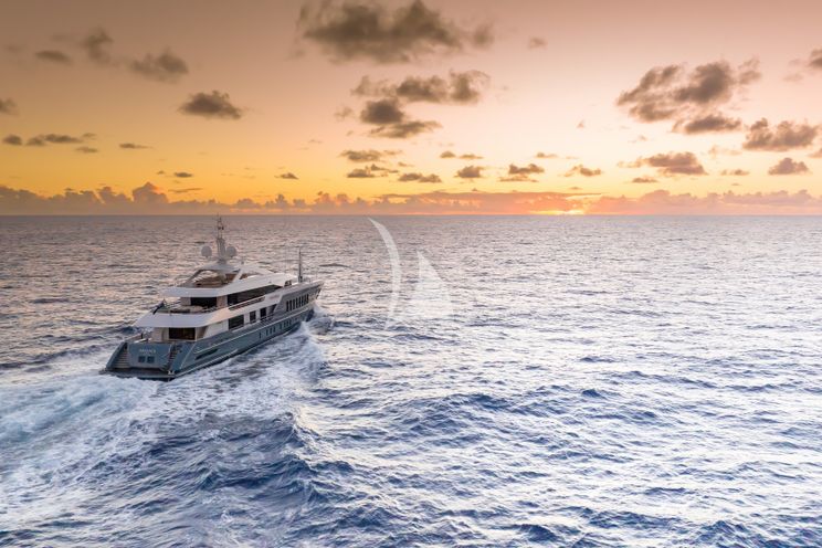 Charter Yacht RELIANCE - Heesen 55m - 6 Cabins - Monaco - Cannes - St Tropez