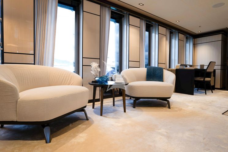 Charter Yacht RELIANCE - Heesen 55m - 6 Cabins - Monaco - Cannes - St Tropez