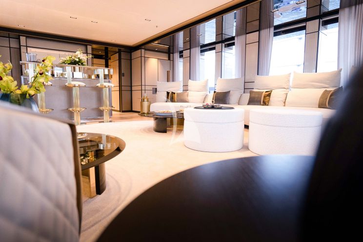 Charter Yacht RELIANCE - Heesen 55m - 6 Cabins - Monaco - Cannes - St Tropez