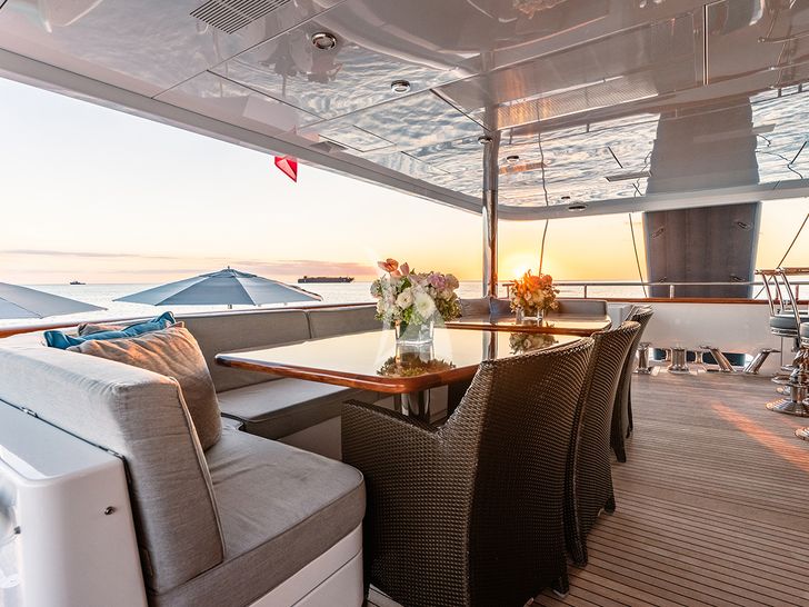 REMEMBER WHEN Christensen 162 aft alfresco dining area REMEMBER WHEN Christensen 162 aft alfresco dining area