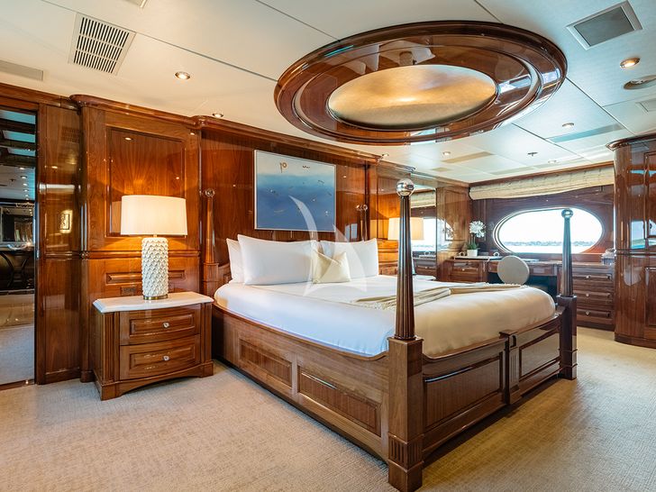 REMEMBER WHEN Christensen 162 master cabin REMEMBER WHEN Christensen 162 master cabin