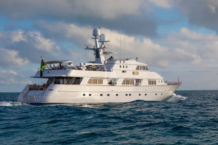 Charter Yacht RENA - NQEA 44m - 5 Cabins - Nassau - Exumas - Bahamas