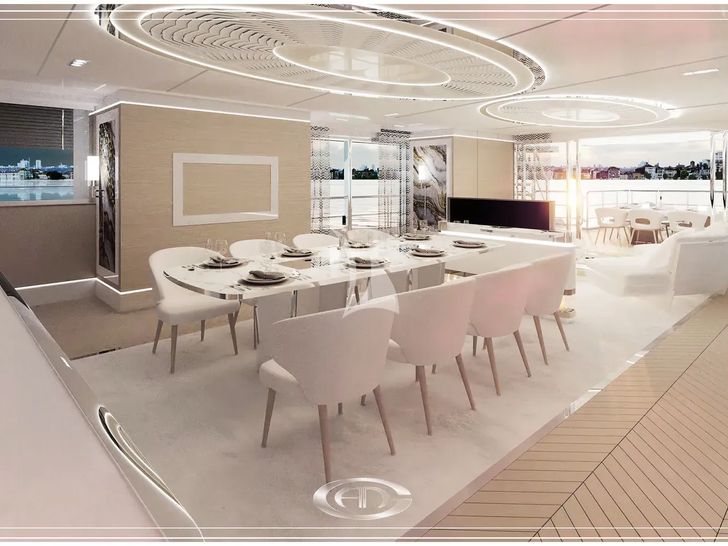 RENATA Cerri Cantieri Navali 40m - main dining area RENATA Cerri Cantieri Navali 40m - main dining area