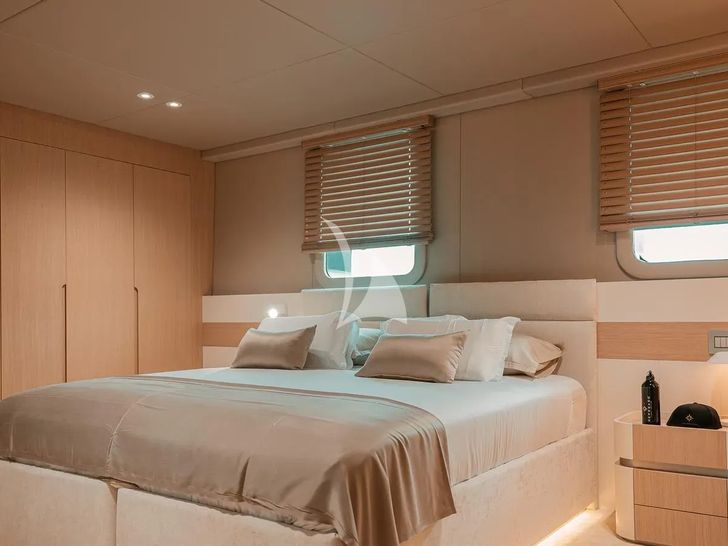 REPOSADO Tramontana Custom Yacht 52 m - VIP cabin 3 REPOSADO Tramontana Custom Yacht 52 m - VIP cabin 3