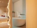 REPOSADO Tramontana Custom Yacht 52 m - master cabin tub REPOSADO Tramontana Custom Yacht 52 m - master cabin tub
