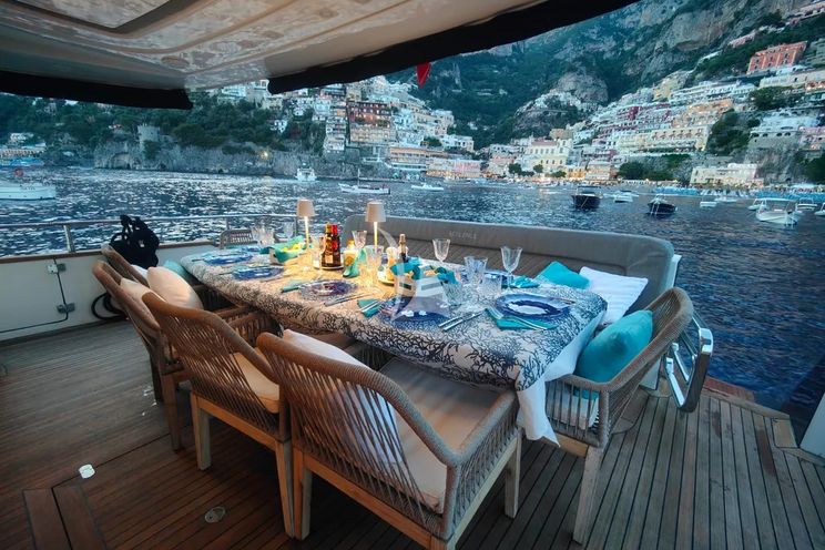 Charter Yacht RESILIENCE - Alalunga 78 - 4 Cabins - Capri - Positano - Amalfi Coast - Italy