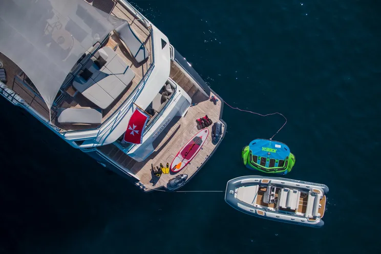 Charter Yacht RESTLESS - Princess 35m - 5 Cabins - Naples - Capri - Positano - Amalfi Coast - Italy