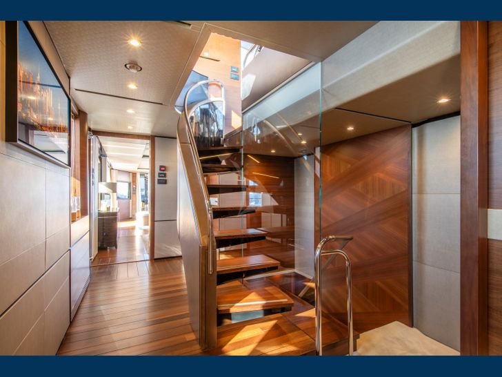 RESTLESS Princess 35M staircase to the cabins