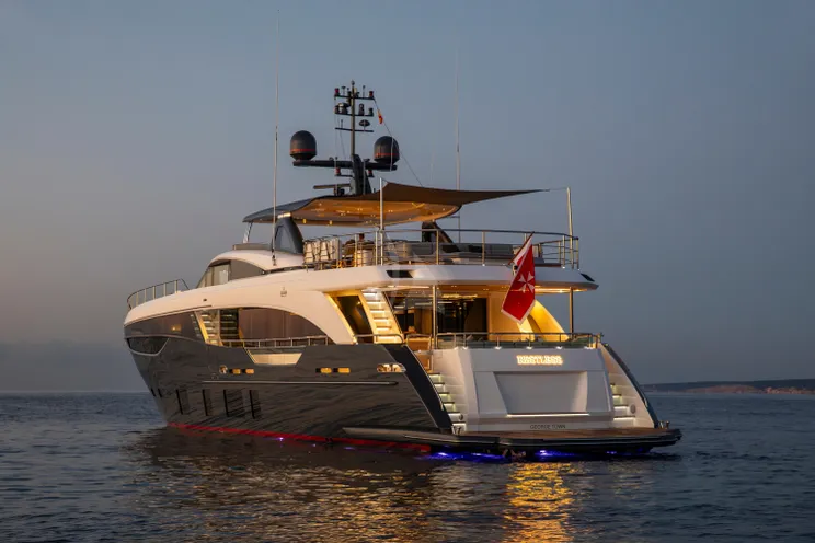 Charter Yacht RESTLESS - Princess 35m - 5 Cabins - Naples - Capri - Positano - Amalfi Coast - Italy