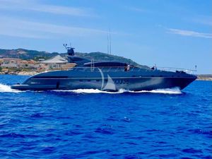 REVELLA - Mangusta 92 - St Tropez - Cannes - Monaco - French Riviera REVELLA - Mangusta 92 - St Tropez - Cannes - Monaco - French Riviera
