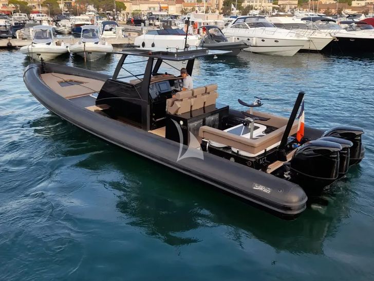 REVELLA Mangusta 92 - tender REVELLA Mangusta 92 - tender