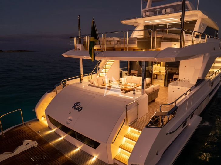 RIO Horizon FD90 - aft view at night RIO Horizon FD90 - aft view at night