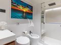 RISING DAWN Majesty Yachts Double Ensuite