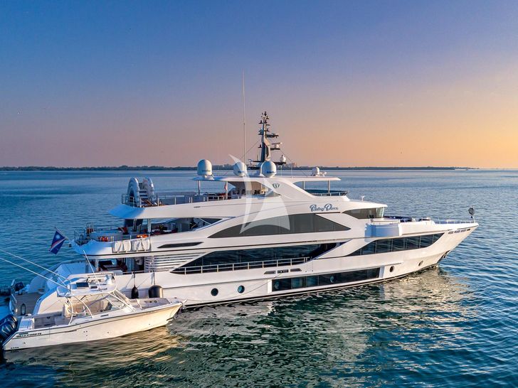 RISING DAWN Majesty Yachts Tender RISING DAWN Majesty Yachts Tender