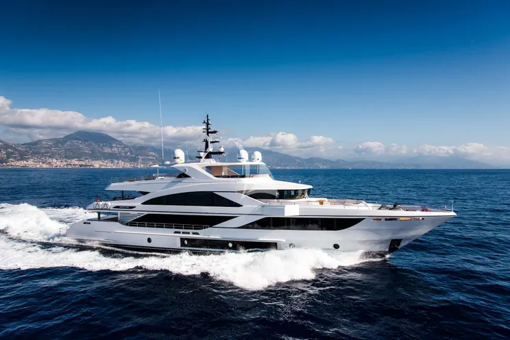 Charter Yacht RISING DAWN - Gulf Craft 43m - 6 Cabins - Mexico - USA