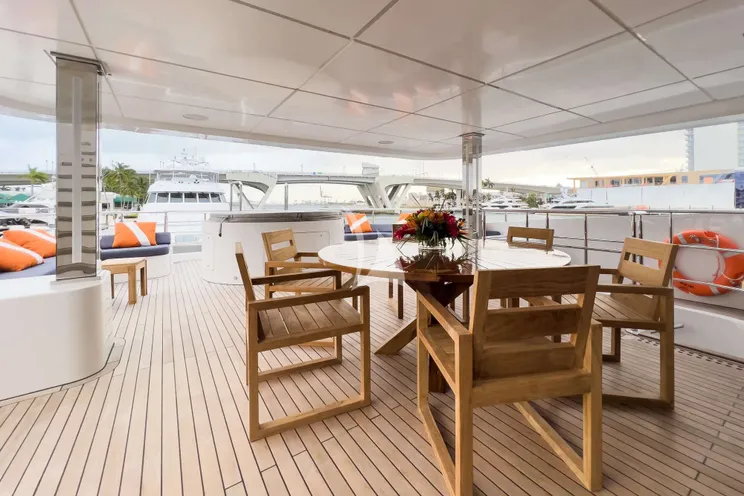 Charter Yacht RISING DAWN - Gulf Craft 43m - 6 Cabins - Mexico - USA