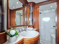 RIVA I Benetti Classic 120 - VIP cabin 1 bathroom RIVA I Benetti Classic 120 - VIP cabin 1 bathroom