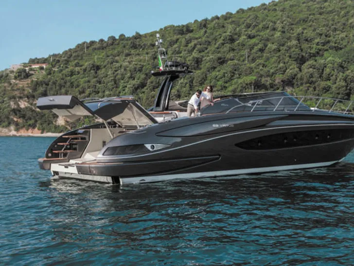 WESTFIELD Riva 63 Virtus - anchored WESTFIELD Riva 63 Virtus - anchored