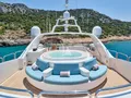 RIVA I Benetti Classic 120 - flybridge jacuzzi RIVA I Benetti Classic 120 - flybridge jacuzzi