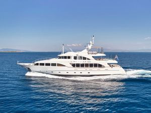 RIVA I - Benetti Classic 120 - 6 Cabins - Athens - Mykonos - Paros - Cyclades - Greece RIVA I - Benetti Classic 120 - 6 Cabins - Athens - Mykonos - Paros - Cyclades - Greece