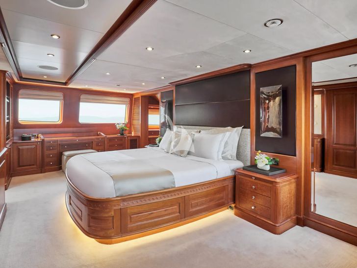 RIVA I Benetti Classic 120 - master cabin other angle RIVA I Benetti Classic 120 - master cabin other angle