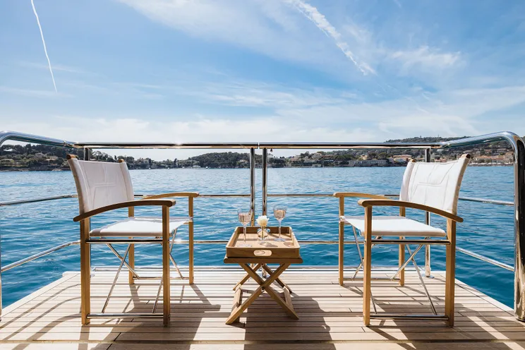 Charter Yacht RIVIERA LIVING - Princess 35M - 6 Cabins - Monaco - St. Tropez - Corsica - French Riviera